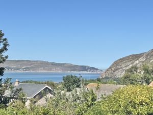 Photo 2- click for photo gallery